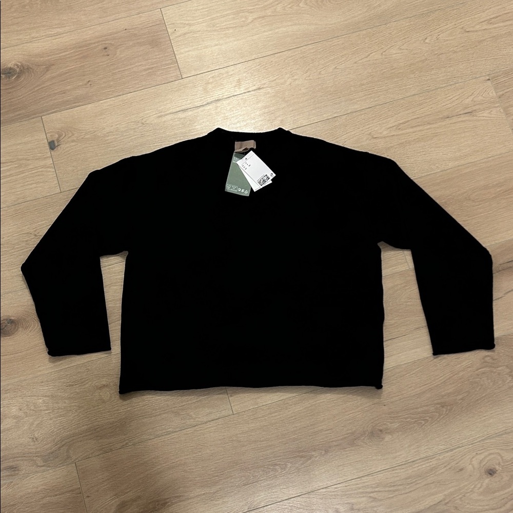 NWT H&M boxy women’s crewneck classic sweater - S